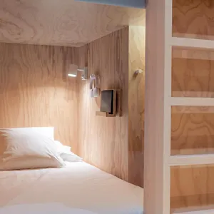 Colo Colo - Single Private Beds , San Sebastián Spanien